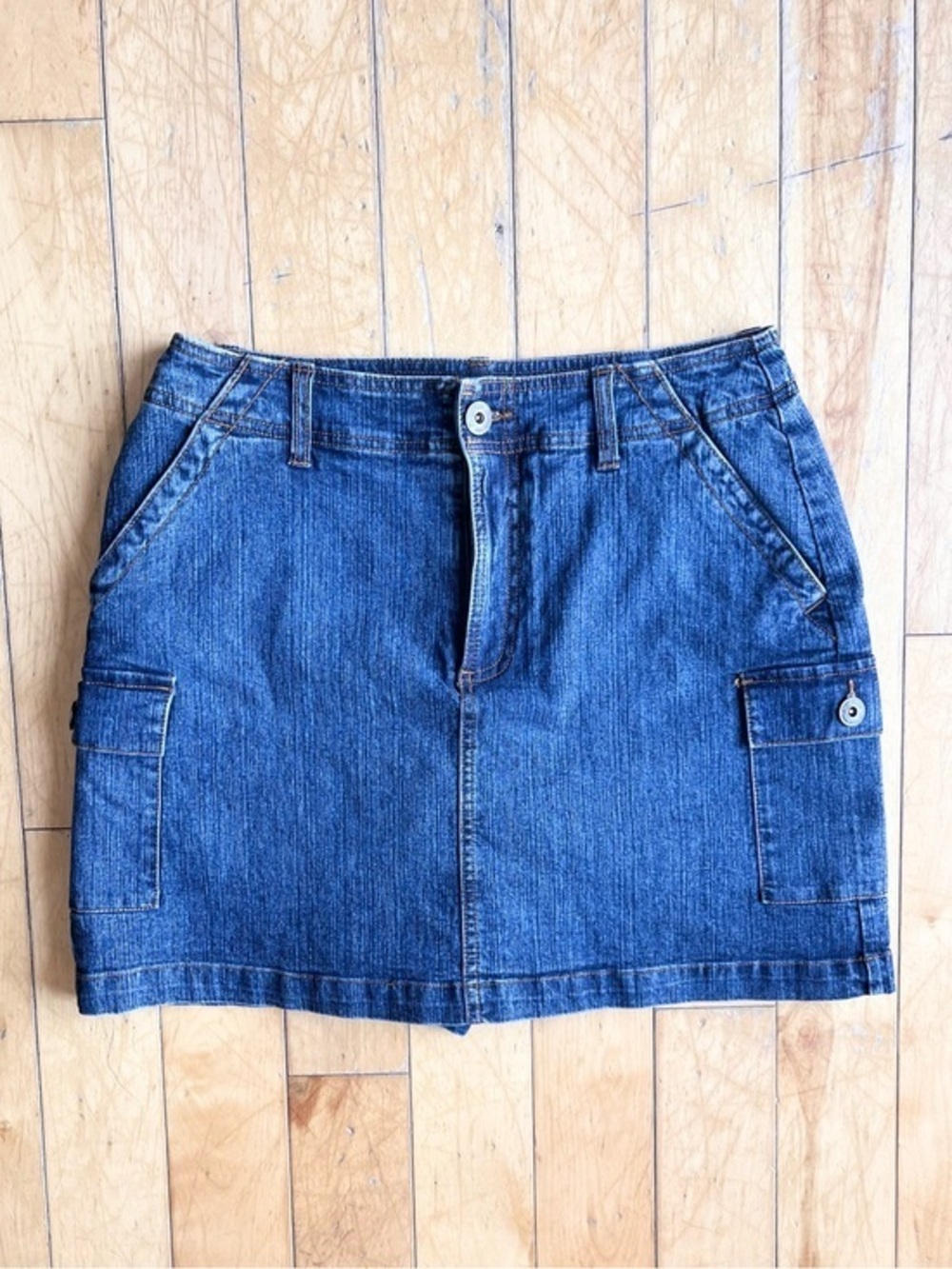St. John’s Bay Build in Shorts Stretch Denim Jeans Cargo Skirt Size 10